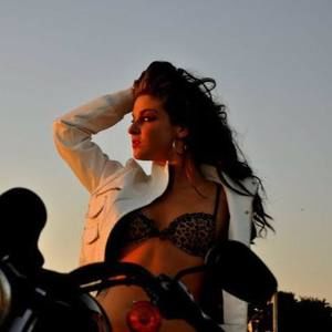 Meet your Posher, Victoria